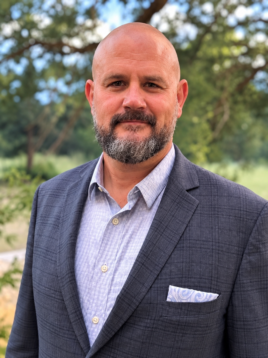 Strawser — presenter portrait